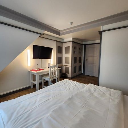 Hotel Balsthal Exterior photo