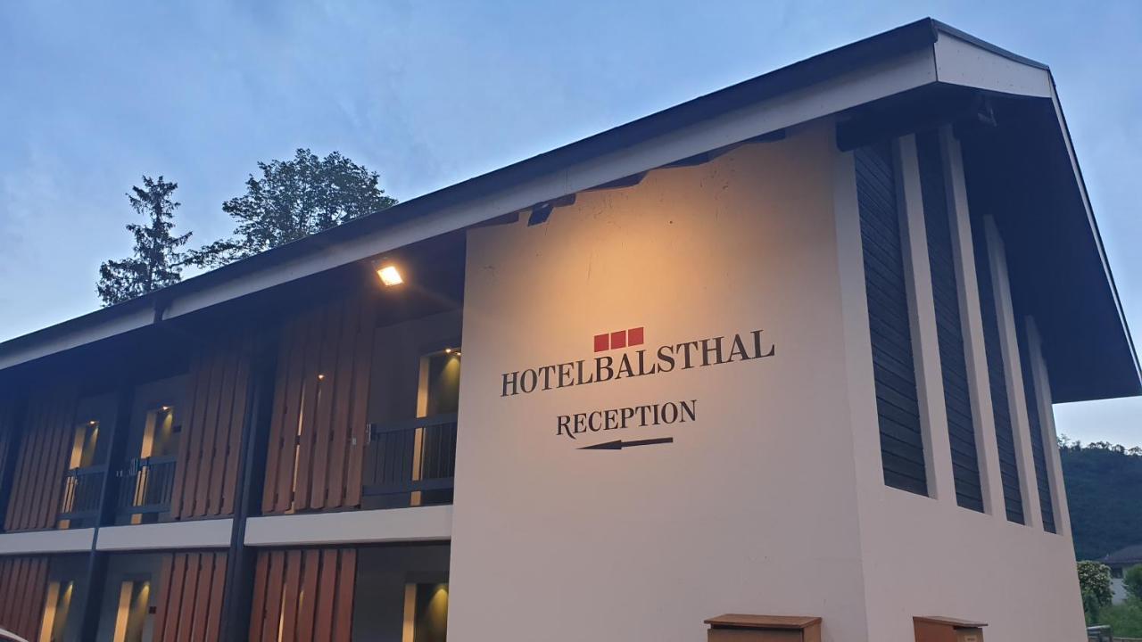 Hotel Balsthal Exterior photo