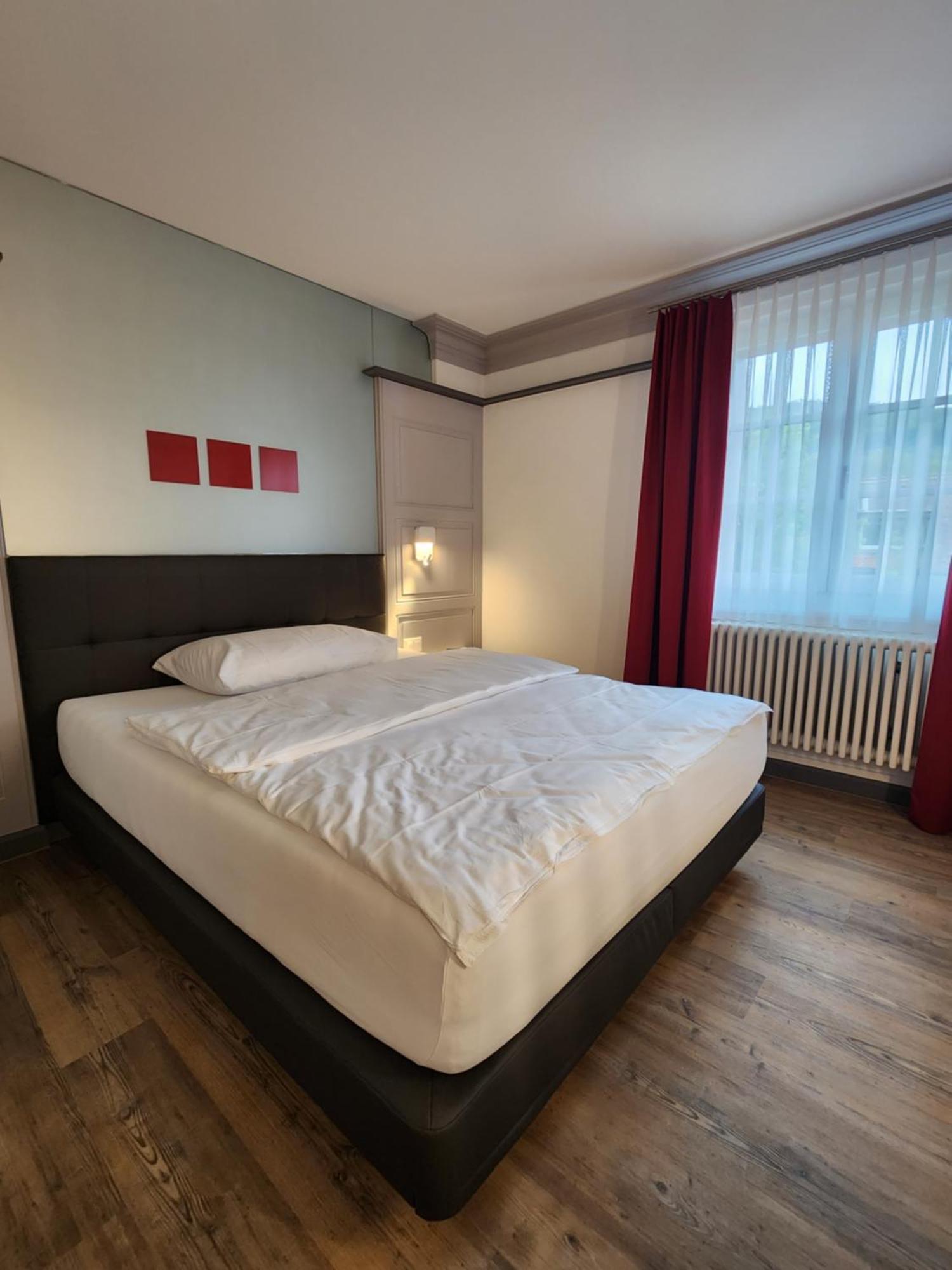 Hotel Balsthal Exterior photo