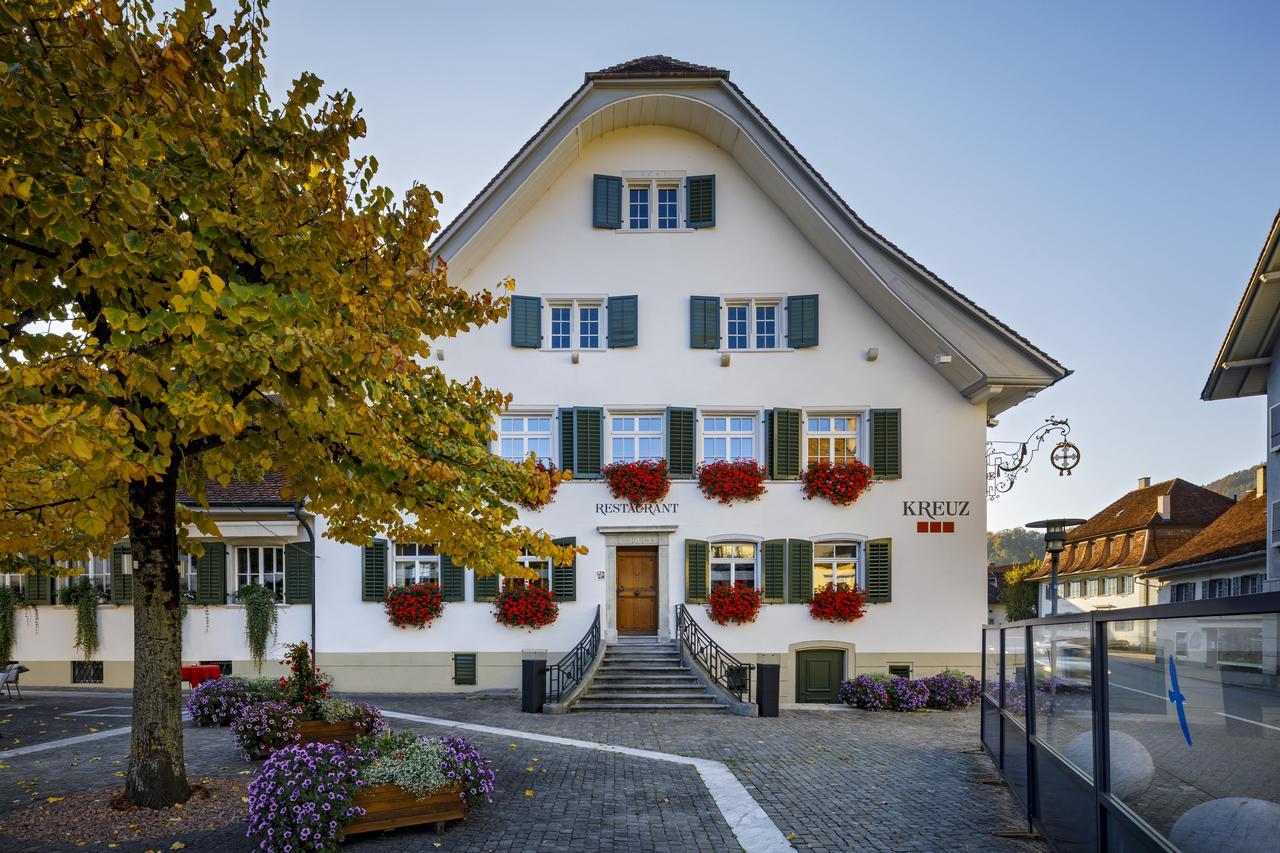 Hotel Balsthal Exterior photo